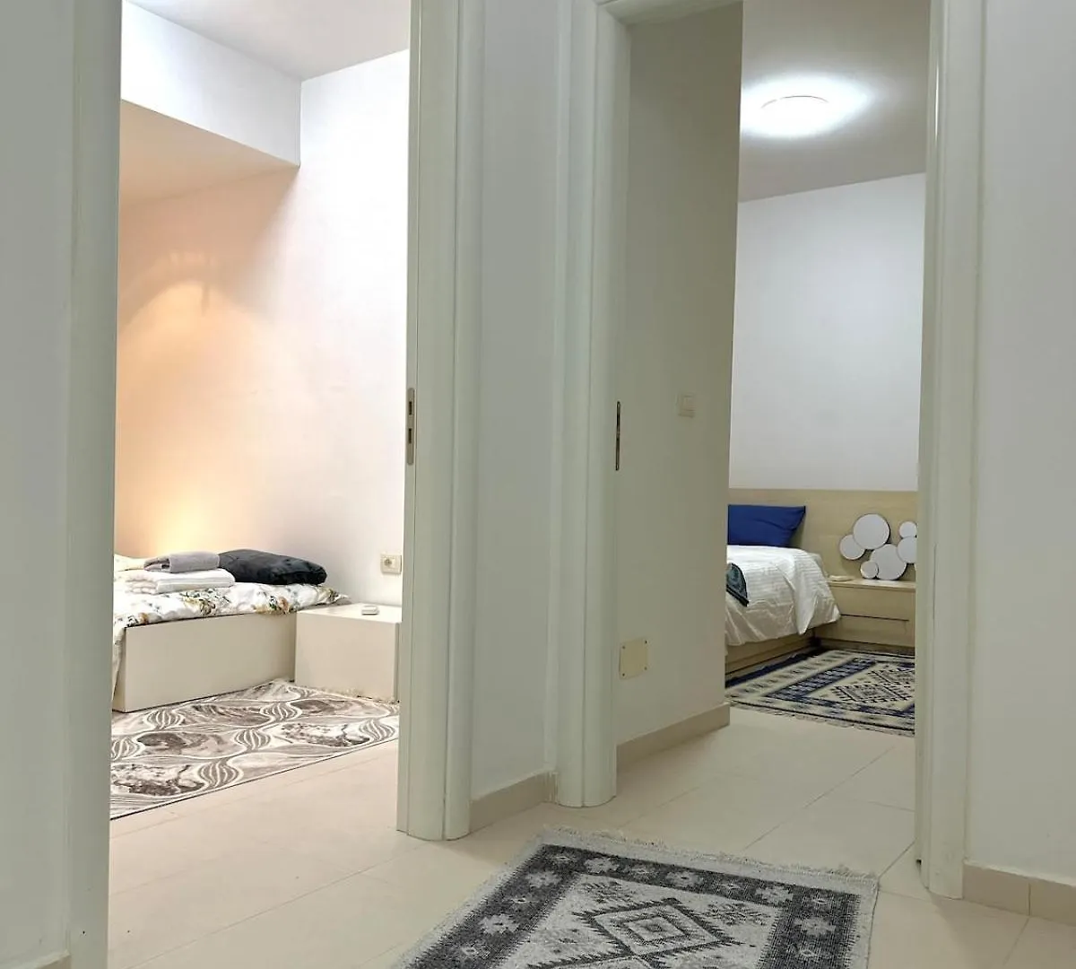 Cozy Apartment At City Lake Tirana